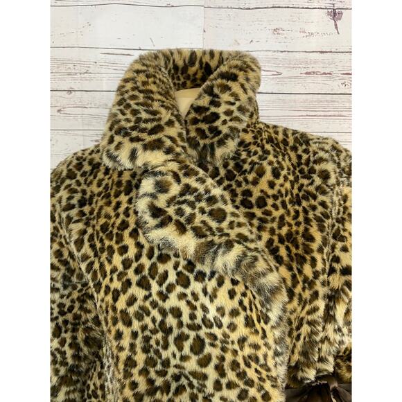 Nine West Catty coat leopard faux print, large wrap ribbon closure size large - Picture 7 of 9